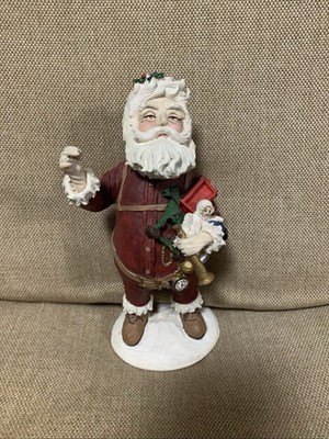 DUNKIN ROYALE  NAST  HISTORY OF SANTA 9 INCH FIGURINE LIMITED EDITION