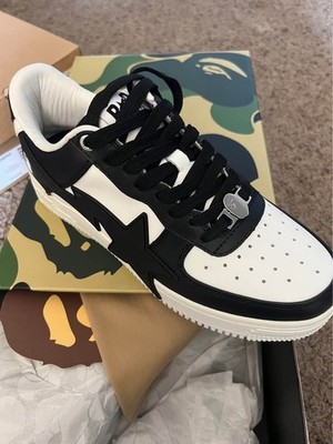 A Bathing Ape Bape Sta Low OS Black/White Sneakers Brand new size 8