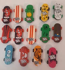Lot of 14 Tech Deck Bendy Finger Board Skateboards