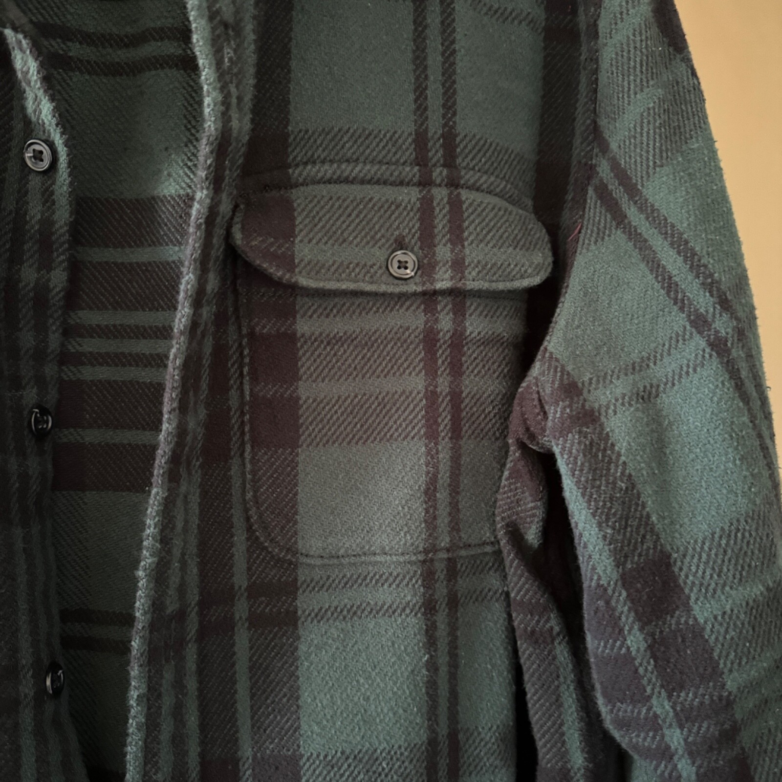 Gap green plaid button down flannel overshirt/sma… - image 4