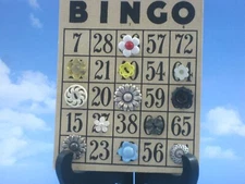 12 Realistic Buttons on Card Various Flowers Daisy Sunflower Free-form  #H