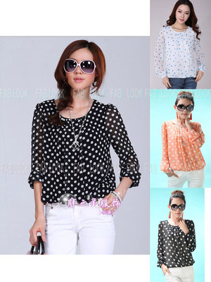 plus size polka dot top