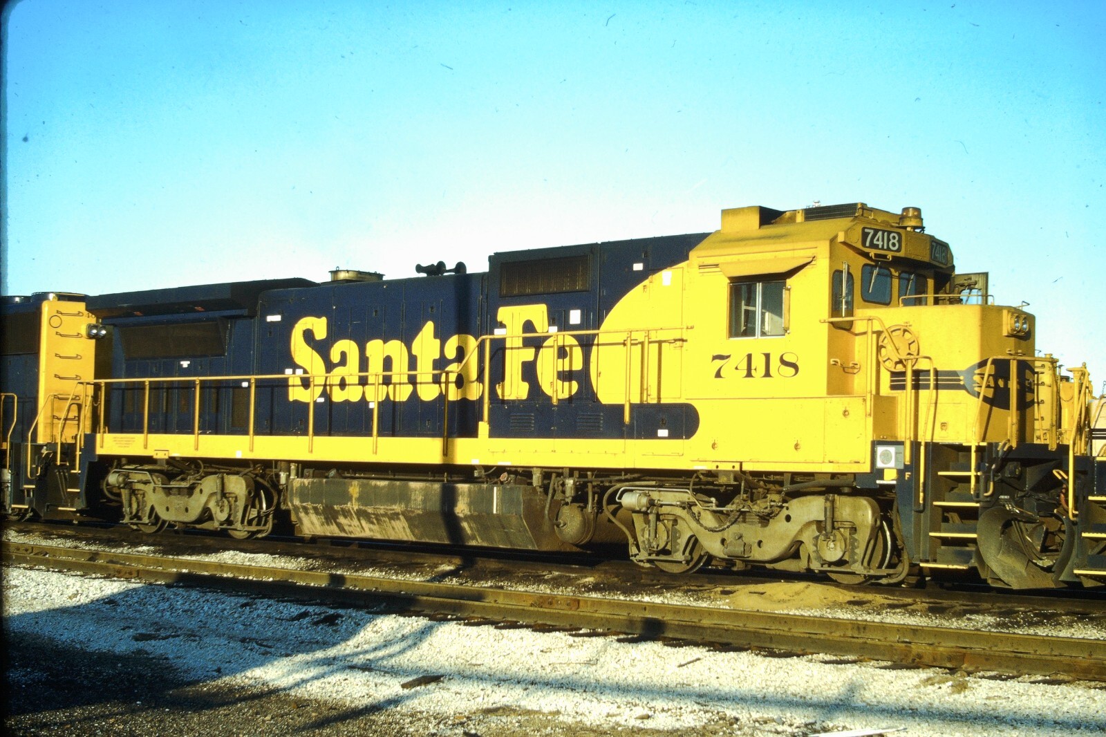 ATSF 7418, 5-90 KODACHROME train photo slide 35mm | eBay
