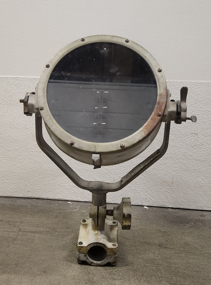 Vintage US Navy Model 8MP2RB Searchlight by U.S. Metal Products NY