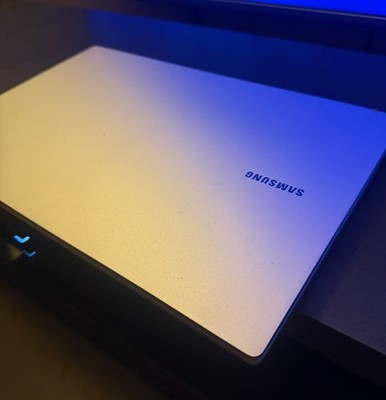Samsung Galaxy Book 2. 15.6 Zoll, 512gb gebraucht, gepflegt