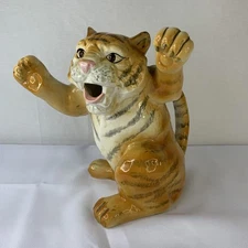 Tiger Pitcher OMNIBUS ECOLOGY SERIES 1 QT. From Japan Fritz & Floyd