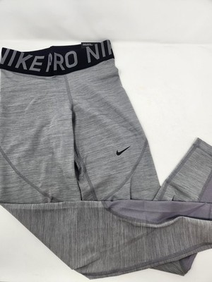 NWT Women s Nike Pro Legging Mid-Rise Size XS AO9970-063