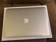 MacBook Air 13" 2017 1.8GHz Dual-Core Intel Core i5 8GB RAM 128GB Storage