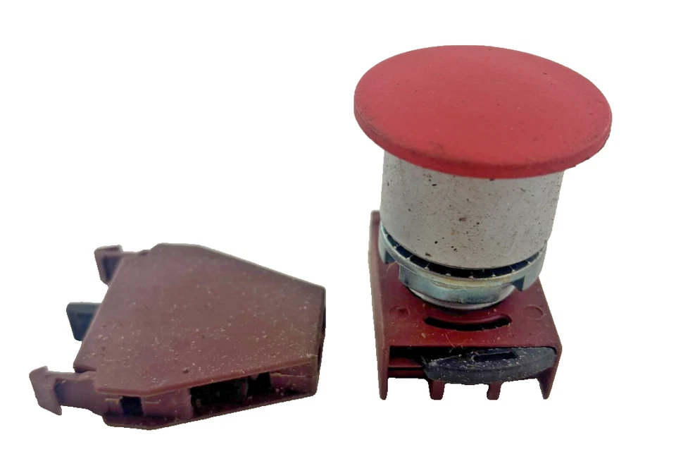 GE P9MET4RN1300 Push Button Operator 4-Way Momentary with Knob - Image 4 of 4