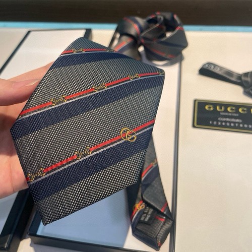 Authentic Gucci Tie Mens GG