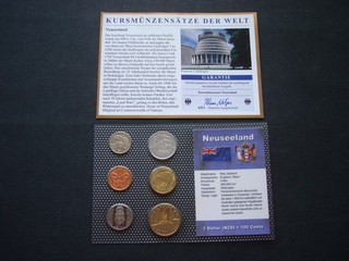 TOP Neuseeland Kursmünzensatz im Blister Zertifikat! Münzen! OVP! KMS! RAR! SE