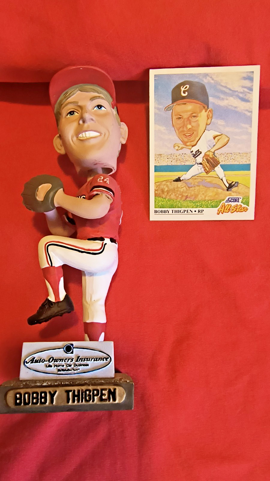 Bobby Thigpen Bobblehead and Score All Star Card 401