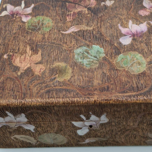 Antike & künstlerische Original-Holzarbeiten (bis 1945)