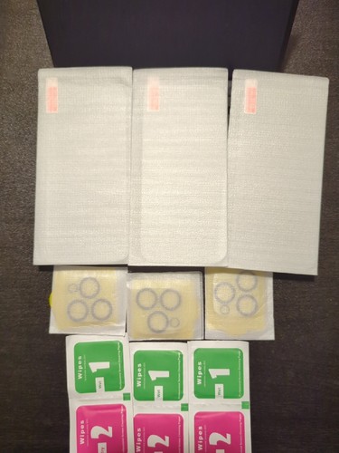 Screen Protector And Back Camera Lens Protector For iphone 13 Pro and 14 Pro. - Photo 3 sur 3