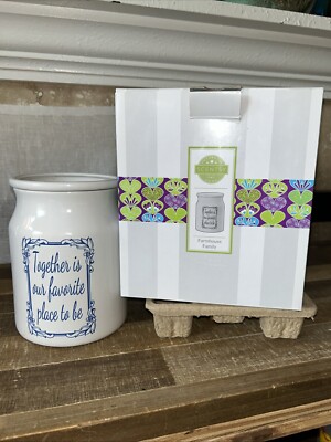 SCENTSY Farmhouse Family Warmer ''Together is Our Favorite Place to Be'' +2 Cubes