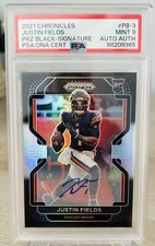 2021 Panini Chronicles - Prizm Black Signatures #PB-3 Justin Fields (AU, RC)