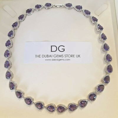 Weißgold-Finish Birnenschliff lila Amethyst und kreierter Diamant Halskette Geschenkbox