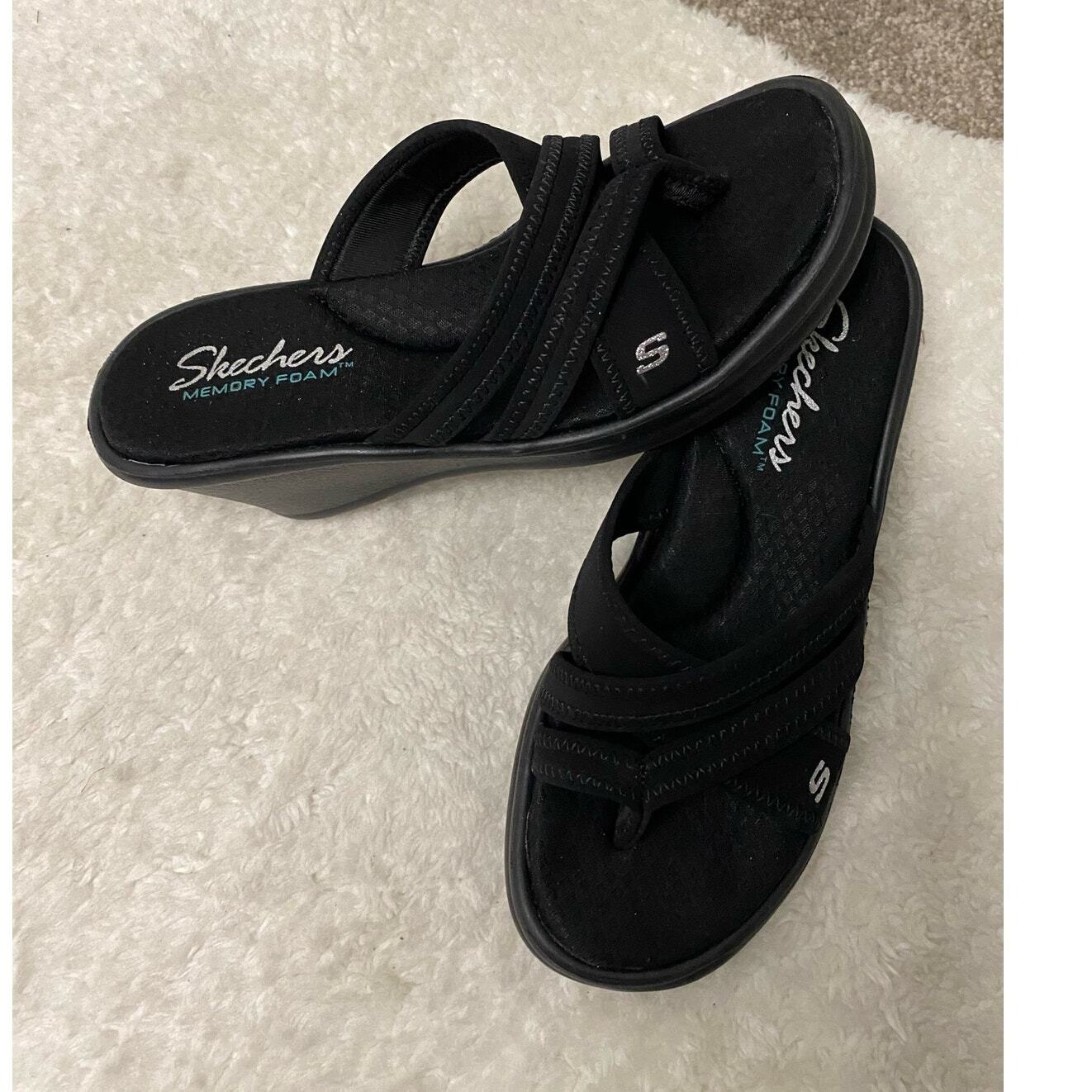 Skechers Women's Rumblers Wedge Sandal Size 6.5