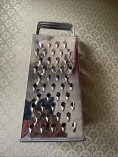 Vintage Metal Cheese Grater 4 Sided Shred Zest Farmhouse Decor excellent cond