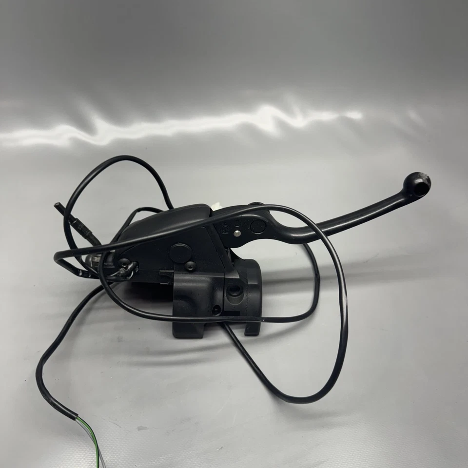 Alavanca de embreagem esquerda BMW K 1200LT 2005 2006 2007 2008 FABRICANTE DE EQUIPAMENTO ORIGINAL - Imagem 4 de 4