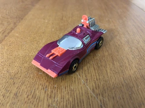 VINTAGE 1977 HOT WHEELS HOT ONES SCIENCE FRICTION PLUM RED HONG KONG 1:64 NICE