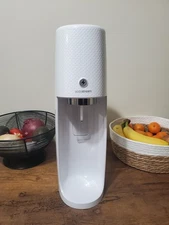 SodaStream One Touch Sparkling Water Maker – White SOT-001 (Used) no cord