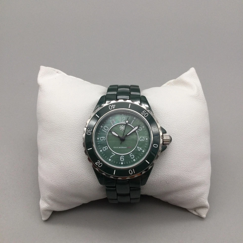 Reloj Isaac Mizrahi Live Mujer 36mm Tono Plateado Esfera Verde Batería Nueva 6" Foto 2 de 4