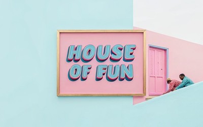 House of Fun Text bunt Zitat Zirkus Jahrmarkt Regenbogen Galerie Wand positiv fett