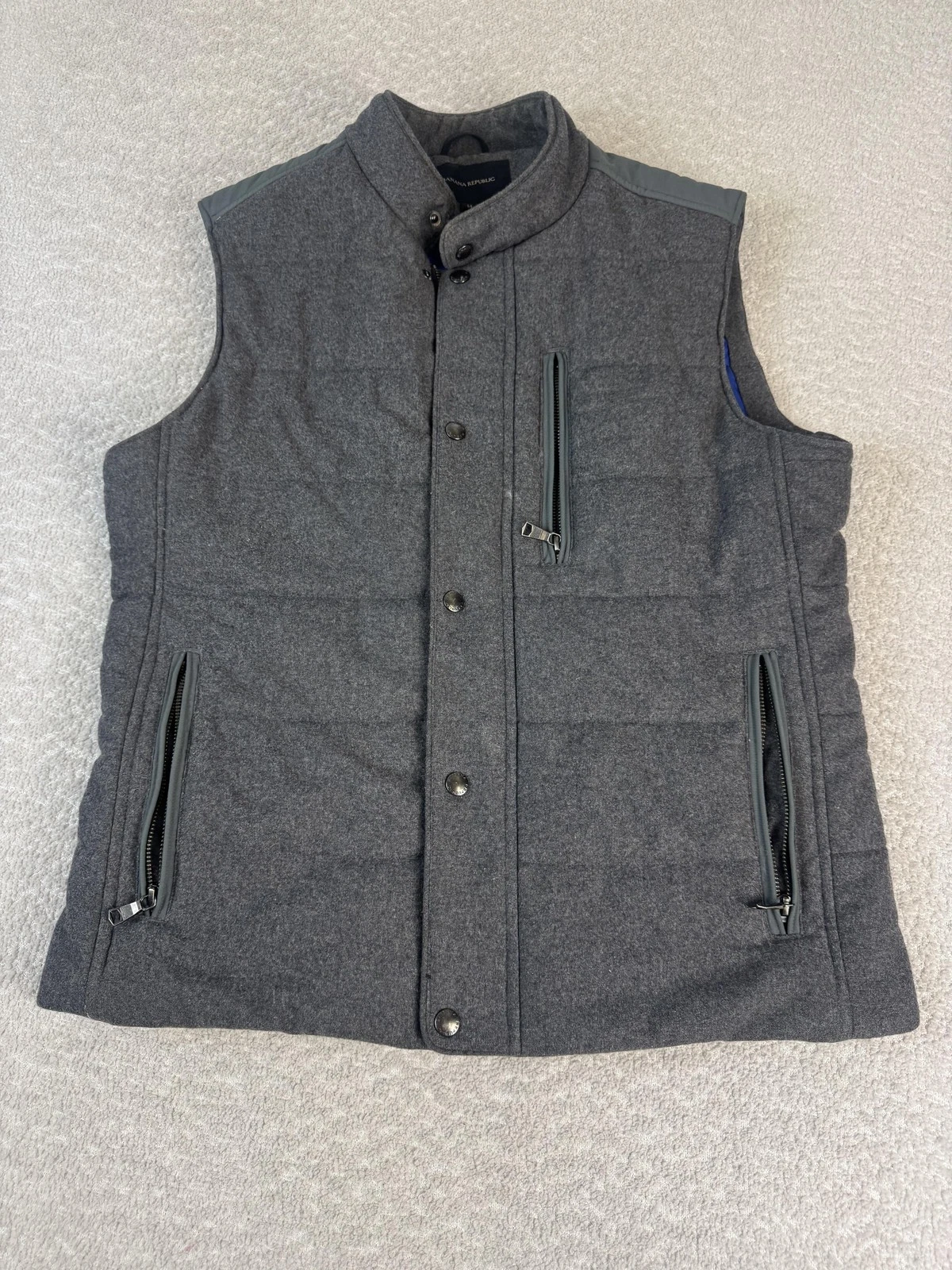 Banana Republic Vest Mens Medium Gray Wool Blend Quilted Zip Pockets Outdoor
