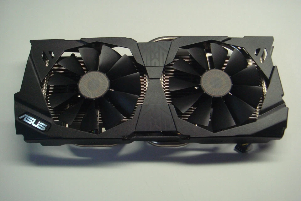 Heatsink Fan ASUS Strix GeForce GTX 970 NVIDIA Graphics Video Card GPU Cooling - Image 2 of 4