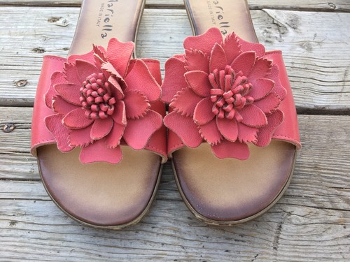 womens champagne sandals