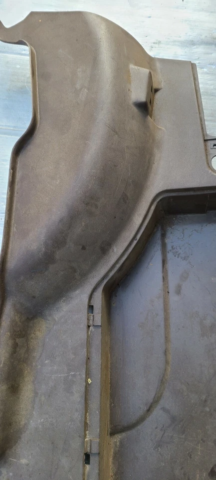 Toyota Celica 1985 OEM 64731-14050 Supra piezas usadas Ra64 original Foto 3 de 4