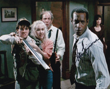 KATIE FINNERAN signed Autogramm 20x25cm LIVING DEAD in Person autograph COA