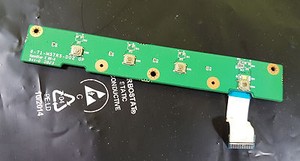 Button Board 6-71-M57RS-D02 aus Notebook Clevo One M570TU TOP!