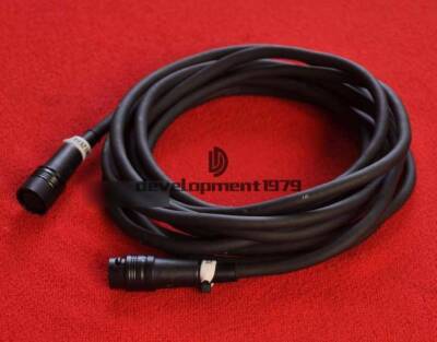 Ein Neu KEYENCE GT2-CA2M Laser Sensor IN Karton