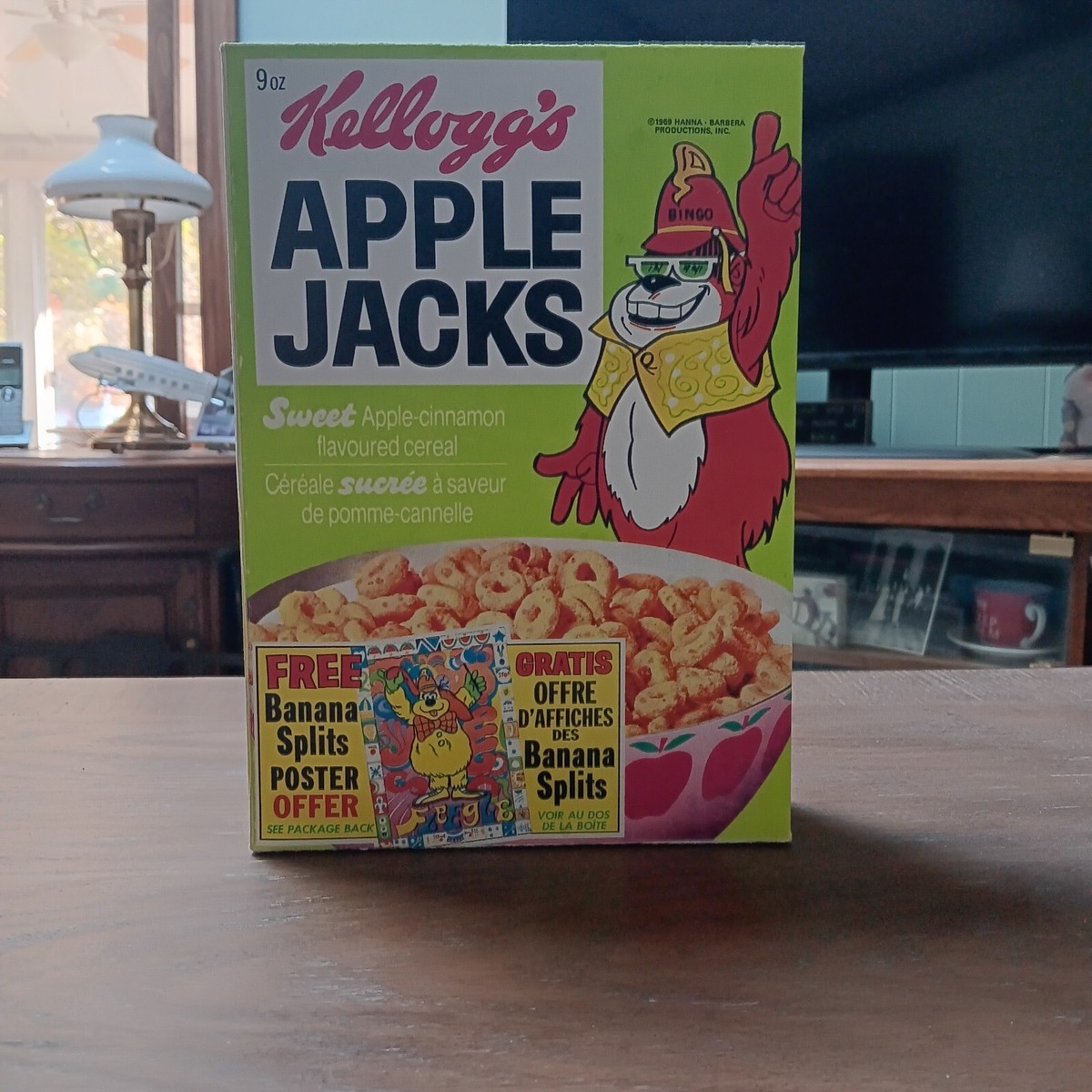 Banana Splits Apple Jacks REPRODUCTION Cereal Box. Kellogg's