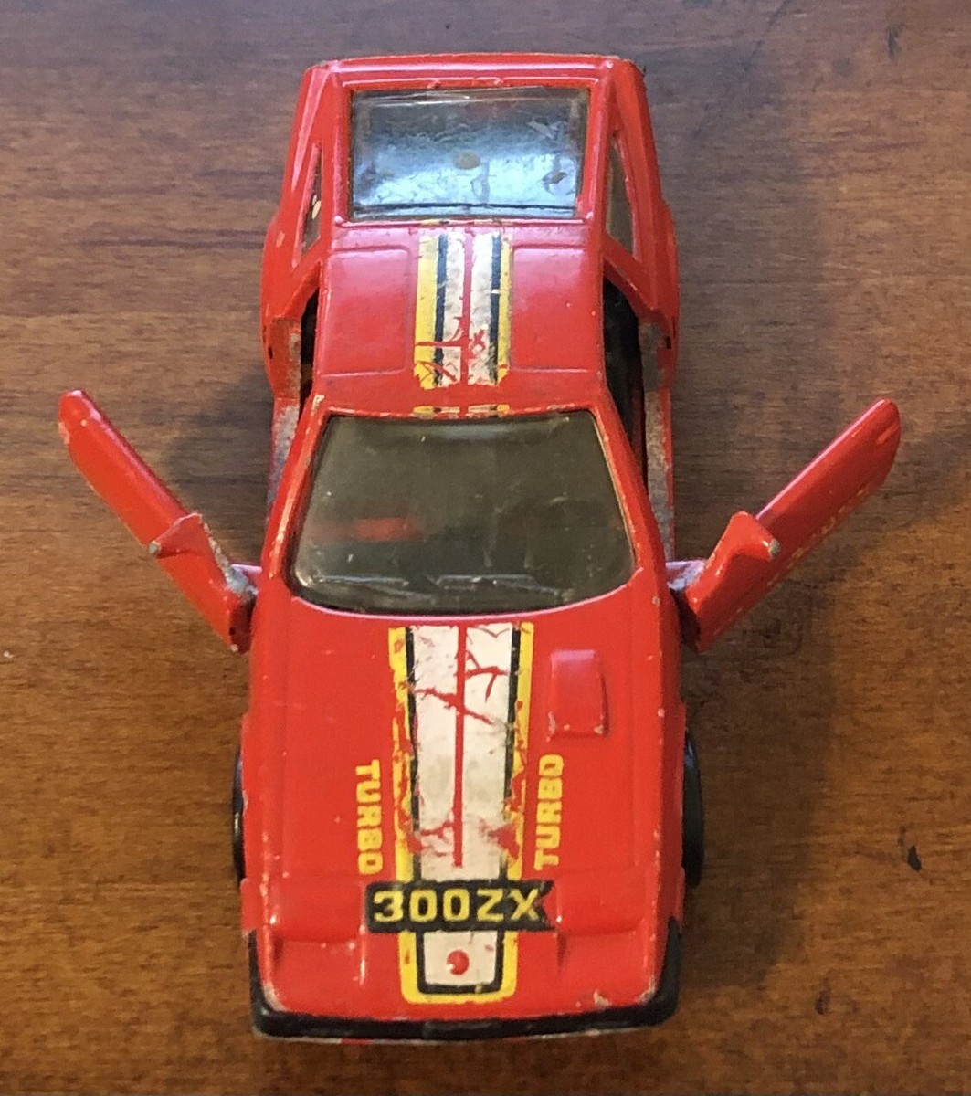 Vintage 1984 Hot Wheels NISSAN 300 ZX Turbo Red Doors Open Red