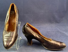 Edwardian Vintage Opera Aubergine Purple Leather Louis XV French Heel Pump Shoes