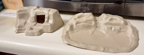 54mm Marx Original Cave And Pond With Rocks Plastic Terrain Forms