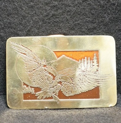 WH05126 REALLY NICE VINTAGE 1970s *EAGLE FLYING* BIRD NATURE ARTWORK BELT BUCKLE