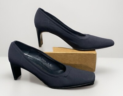 DKNY Essentials Women's Black Round Toe Elasticized Pump Block Heel Size  8B