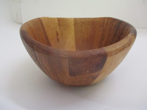 Vintage gedrechselte Holzschale Lot J "Lipper"