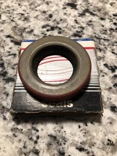 National 9161 New Wheel Seal In Carquest Box ! Made In USA ! Free Shipping !