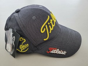golf cap with ball marker