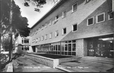 London - Muswell Hill, Chester House Christian Hostel - RP Postkarte um 1960