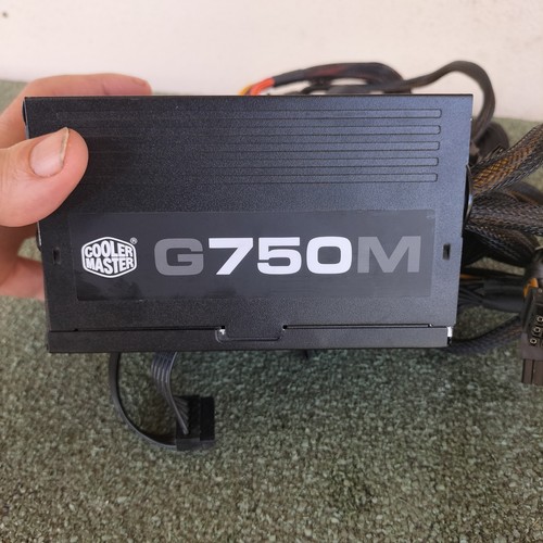Alimentatore PC 750W Gaming Mining 4XPCI-E Cooler Master G750M RS-750-AMAA-B1 - Photo 4/12
