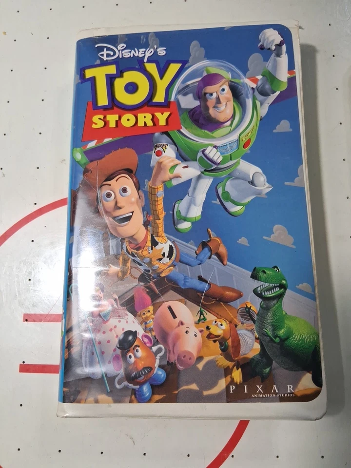 TOY STORY &  TOY STORY 2 VHS Disney Tapes & Cases Excellent With Iron-on Decal Foto 2 de 4