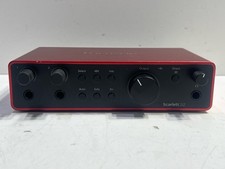 FOCUSRITE SCARLETT 2I2 4TH GEN AUDIO INTERFACE P11037793