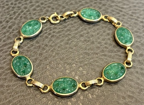 Art Deco Vintage Bracelet Gold Tone Carved Green Peking Glass Estate Jewelry