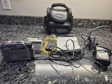 Sony DCR-HC32 MiniDV Handycam Camcorder - Cords Battery Remote WORKS